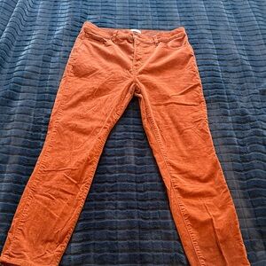 LOFT Burnt Orange/Rust Corduroy skinny leg pants size 30/10.